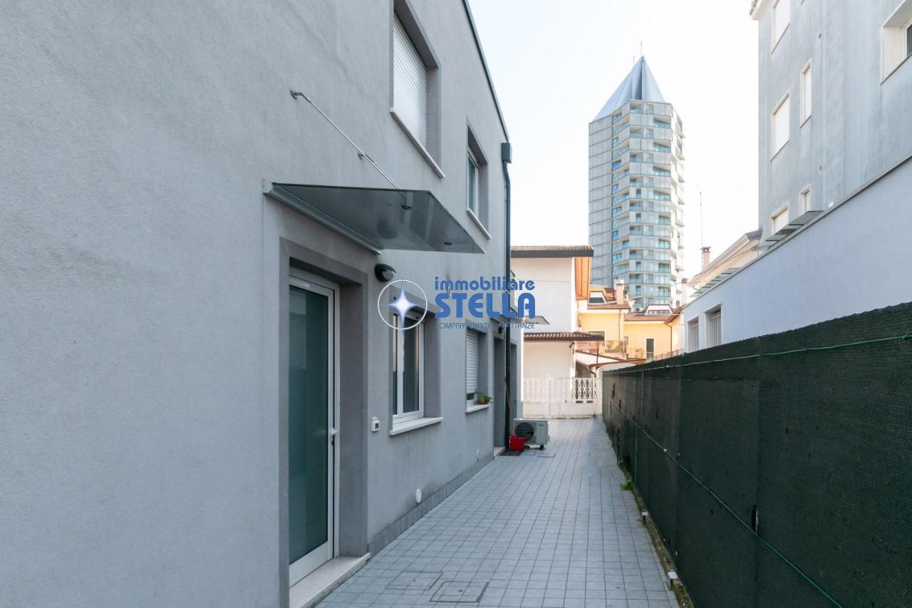 Condominio Milan Лидо-ди-Езоло Экстерьер фото
