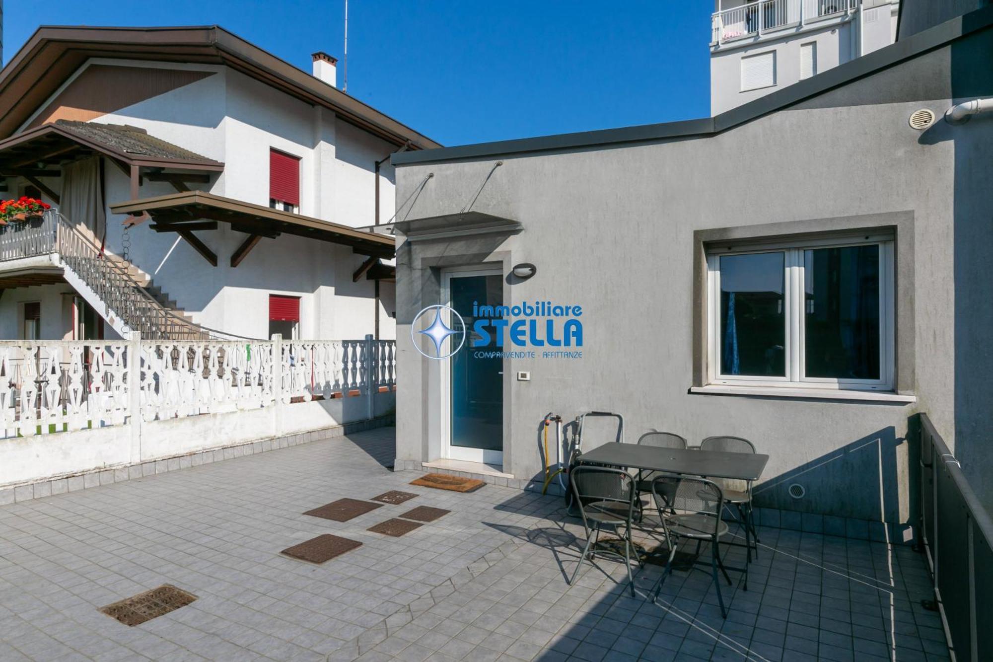 Condominio Milan Лидо-ди-Езоло Экстерьер фото