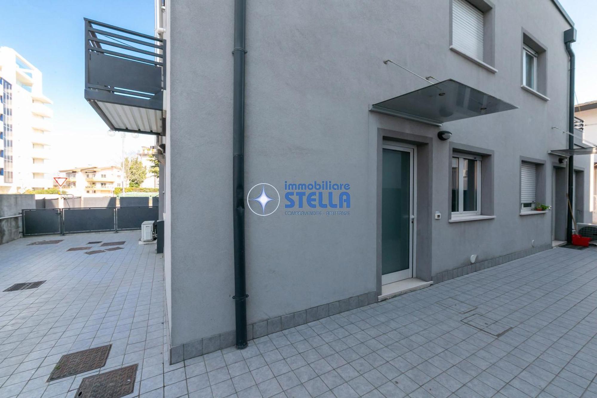 Condominio Milan Лидо-ди-Езоло Экстерьер фото