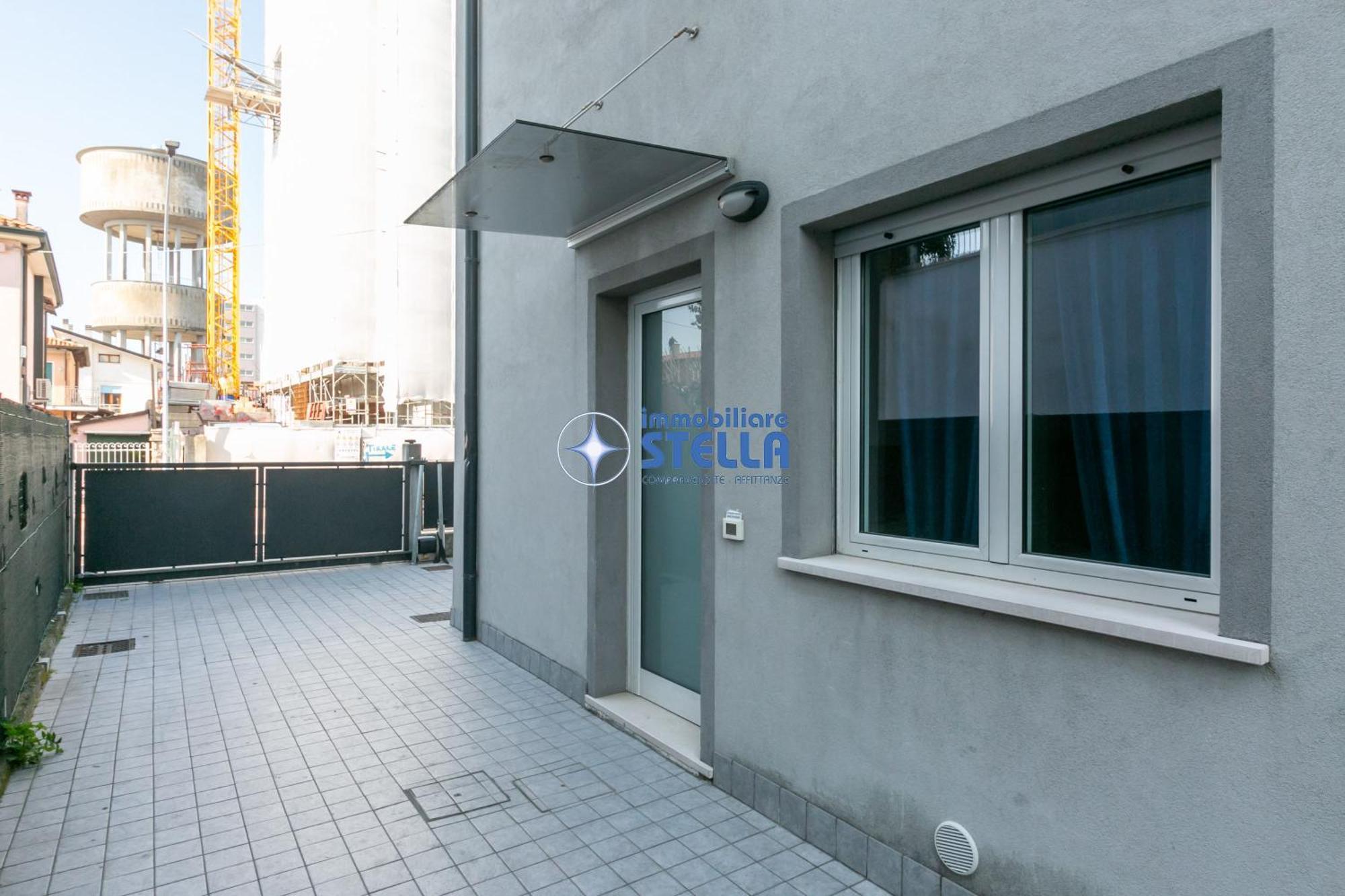 Condominio Milan Лидо-ди-Езоло Экстерьер фото